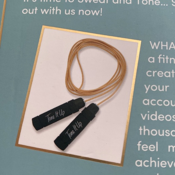 Tone it up jump rope and free fitness trial cardio and toning gym workout - Picture 6 of 7